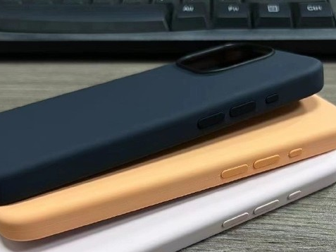 黄冈苹果14维修站分享iPhone14手机壳能直接给iPhone15用吗?